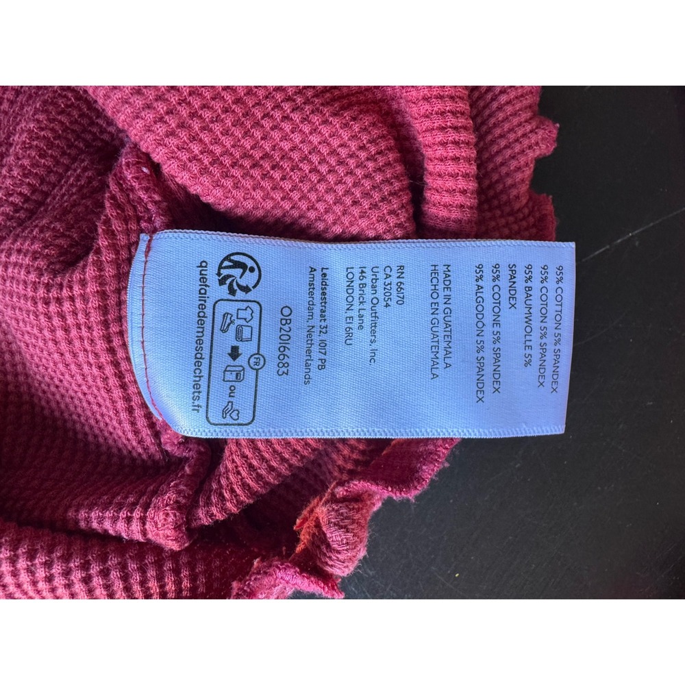 Free People We The Free Thermal Waffle Knit Lettuce Edge Top Pink Red Medium - Picture 7 of 8